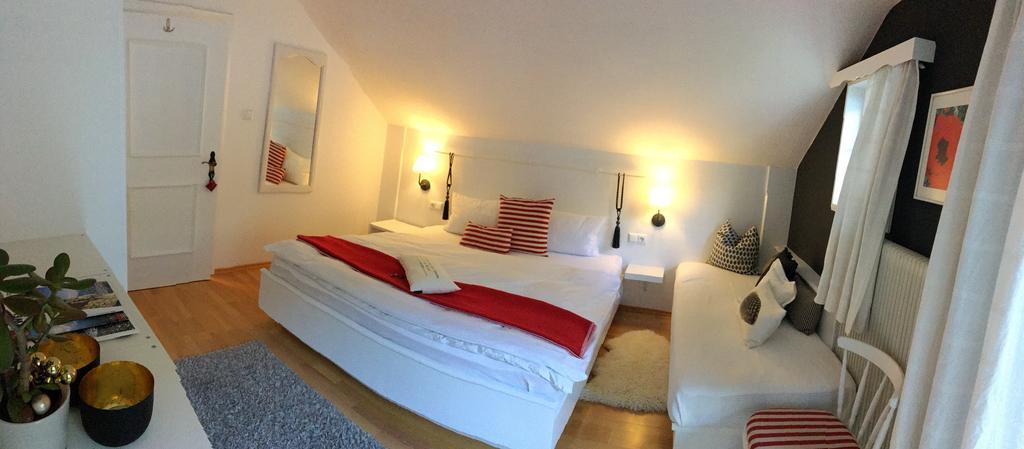 Hotel Haus Tirolerland à Oetz Extérieur photo